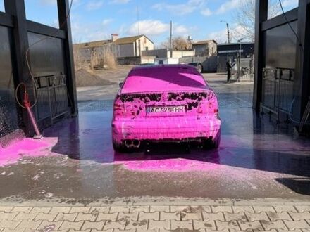 Синий БМВ 3 Серия, объемом двигателя 2.5 л и пробегом 440 тыс. км за 3800 $, фото 1 на Automoto.ua