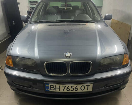 Синий БМВ 3 Серия, объемом двигателя 1.9 л и пробегом 400 тыс. км за 4500 $, фото 1 на Automoto.ua