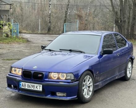 Синий БМВ 3 Серия, объемом двигателя 1.9 л и пробегом 250 тыс. км за 2150 $, фото 1 на Automoto.ua
