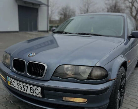 Синий БМВ 3 Серия, объемом двигателя 1.9 л и пробегом 317 тыс. км за 2800 $, фото 1 на Automoto.ua