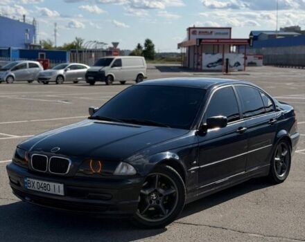 Синий БМВ 3 Серия, объемом двигателя 2 л и пробегом 333 тыс. км за 3250 $, фото 1 на Automoto.ua