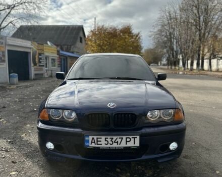 Синий БМВ 3 Серия, объемом двигателя 2 л и пробегом 400 тыс. км за 4800 $, фото 1 на Automoto.ua