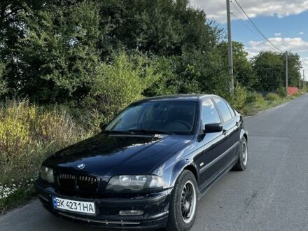 Синий БМВ 3 Серия, объемом двигателя 2 л и пробегом 455 тыс. км за 2299 $, фото 1 на Automoto.ua