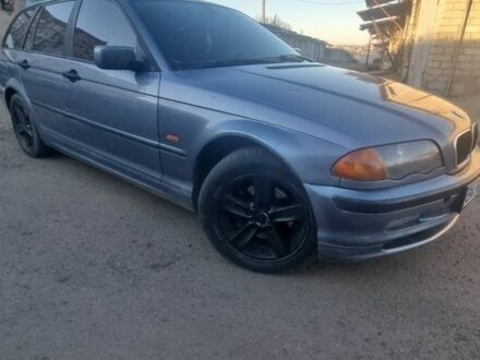 Синий БМВ 3 Серия, объемом двигателя 2 л и пробегом 3 тыс. км за 2950 $, фото 1 на Automoto.ua