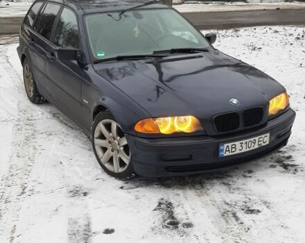 Синий БМВ 3 Серия, объемом двигателя 2 л и пробегом 390 тыс. км за 4500 $, фото 1 на Automoto.ua