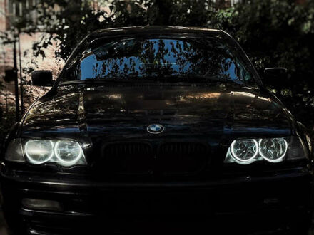 БМВ 3 Серия 2001 в Черкассах на Automoto.ua Синий БМВ 3 Серия, объемом двигателя 2.2 л и пробегом 320 тыс. км за 5000 $, фото 1 на Automoto.ua