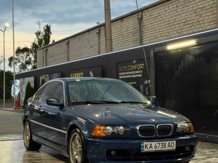Синій БМВ 3 Серія, об'ємом двигуна 2.2 л та пробігом 300 тис. км за 6500 $, фото 1 на Automoto.ua