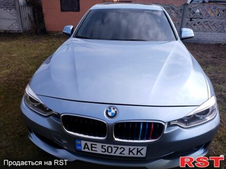 Синій БМВ 3 Серія, об'ємом двигуна 2 л та пробігом 122 тис. км за 13700 $, фото 1 на Automoto.ua