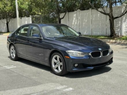 Синий БМВ 3 Серия, объемом двигателя 2 л и пробегом 90 тыс. км за 9600 $, фото 1 на Automoto.ua