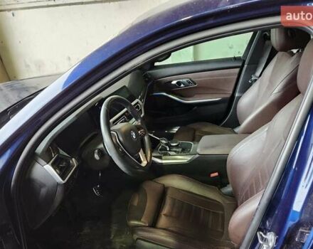 Синій БМВ 3 Серія, об'ємом двигуна 2 л та пробігом 69 тис. км за 25450 $, фото 1 на Automoto.ua
