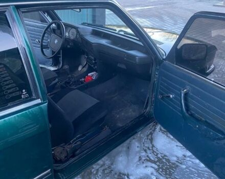 Зеленый БМВ 3 Серия, объемом двигателя 2 л и пробегом 243 тыс. км за 1000 $, фото 3 на Automoto.ua