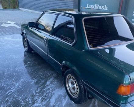 Зеленый БМВ 3 Серия, объемом двигателя 2 л и пробегом 243 тыс. км за 1000 $, фото 1 на Automoto.ua