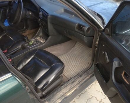 Зелений БМВ 3 Серія, об'ємом двигуна 2.4 л та пробігом 500 тис. км за 600 $, фото 5 на Automoto.ua