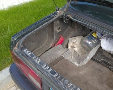 Зелений БМВ 3 Серія, об'ємом двигуна 2.4 л та пробігом 500 тис. км за 600 $, фото 6 на Automoto.ua