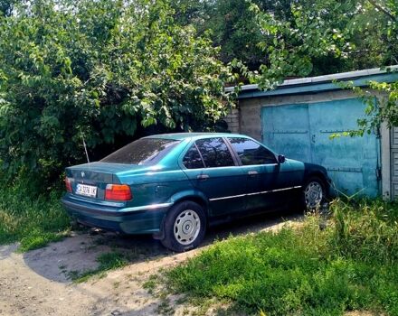 Зеленый БМВ 3 Серия, объемом двигателя 1.6 л и пробегом 303 тыс. км за 2000 $, фото 4 на Automoto.ua