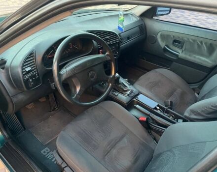 Зеленый БМВ 3 Серия, объемом двигателя 1.8 л и пробегом 240 тыс. км за 2650 $, фото 7 на Automoto.ua