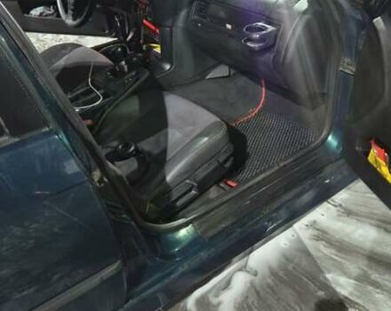 Зеленый БМВ 3 Серия, объемом двигателя 2 л и пробегом 448 тыс. км за 2500 $, фото 13 на Automoto.ua