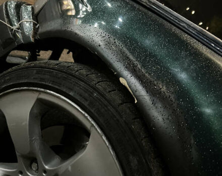 Зеленый БМВ 3 Серия, объемом двигателя 2 л и пробегом 200 тыс. км за 2400 $, фото 5 на Automoto.ua