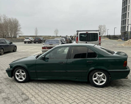 Зеленый БМВ 3 Серия, объемом двигателя 1.6 л и пробегом 306 тыс. км за 2400 $, фото 2 на Automoto.ua