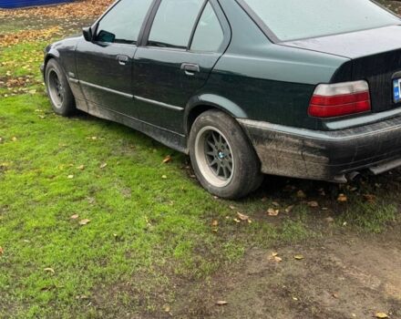 Зеленый БМВ 3 Серия, объемом двигателя 1.6 л и пробегом 400 тыс. км за 3200 $, фото 4 на Automoto.ua