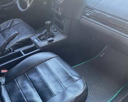 Зеленый БМВ 3 Серия, объемом двигателя 1.8 л и пробегом 333 тыс. км за 2200 $, фото 5 на Automoto.ua