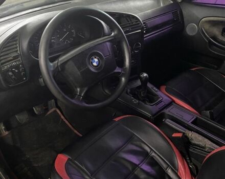 Зелений БМВ 3 Серія, об'ємом двигуна 1.8 л та пробігом 424 тис. км за 1800 $, фото 4 на Automoto.ua