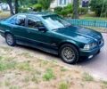 Зеленый БМВ 3 Серия, объемом двигателя 1.6 л и пробегом 380 тыс. км за 3000 $, фото 3 на Automoto.ua