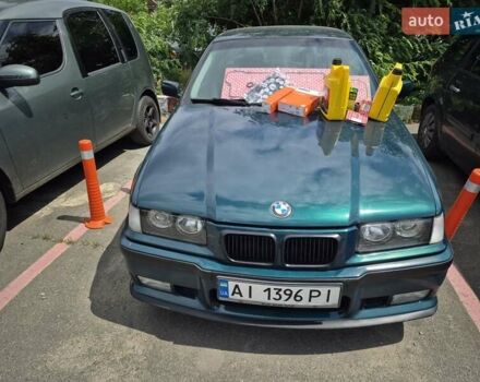 Зеленый БМВ 3 Серия, объемом двигателя 2 л и пробегом 600 тыс. км за 4800 $, фото 1 на Automoto.ua