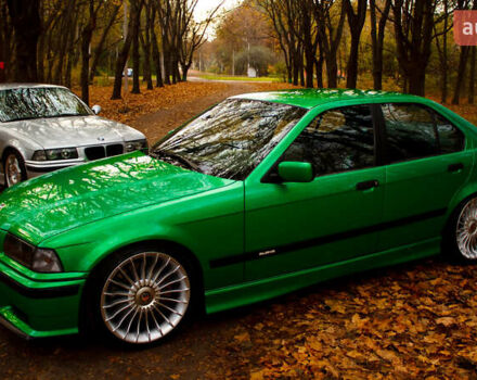 Зеленый БМВ 3 Серия, объемом двигателя 1.9 л и пробегом 308 тыс. км за 6999 $, фото 4 на Automoto.ua