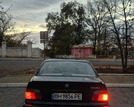 Зеленый БМВ 3 Серия, объемом двигателя 1.8 л и пробегом 370 тыс. км за 1600 $, фото 3 на Automoto.ua