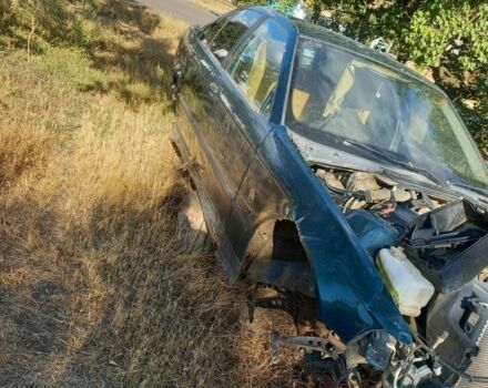 Зелений БМВ 3 Серія, об'ємом двигуна 0 л та пробігом 350 тис. км за 500 $, фото 1 на Automoto.ua