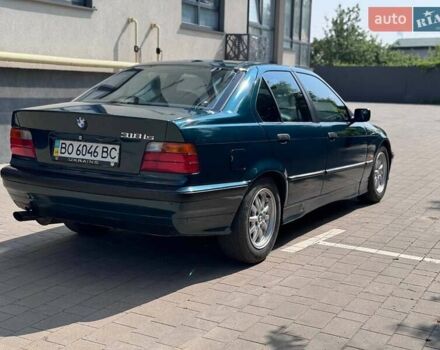 Зеленый БМВ 3 Серия, объемом двигателя 1.8 л и пробегом 471 тыс. км за 3800 $, фото 5 на Automoto.ua