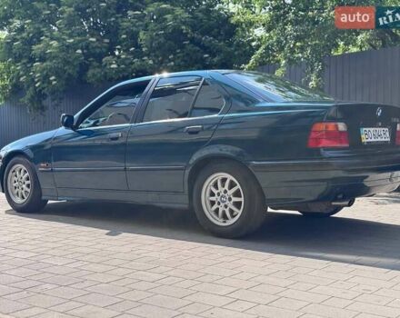 Зеленый БМВ 3 Серия, объемом двигателя 1.8 л и пробегом 471 тыс. км за 3800 $, фото 10 на Automoto.ua