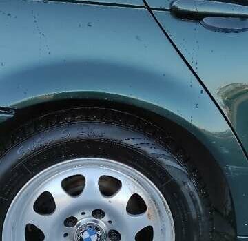 Зеленый БМВ 3 Серия, объемом двигателя 2 л и пробегом 380 тыс. км за 5500 $, фото 14 на Automoto.ua