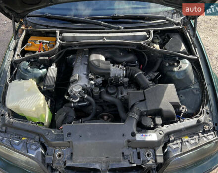 Зелений БМВ 3 Серія, об'ємом двигуна 1.9 л та пробігом 300 тис. км за 3600 $, фото 7 на Automoto.ua