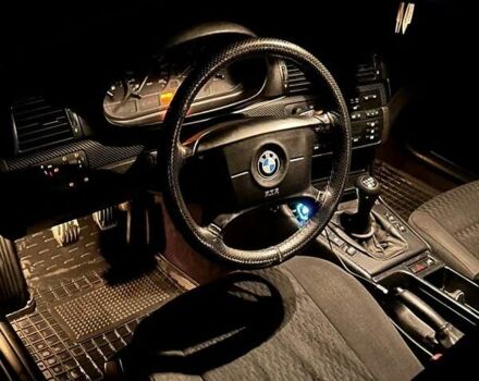 Зеленый БМВ 3 Серия, объемом двигателя 1.9 л и пробегом 390 тыс. км за 4000 $, фото 13 на Automoto.ua