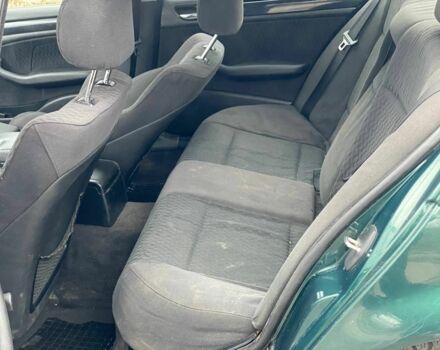 Зелений БМВ 3 Серія, об'ємом двигуна 2 л та пробігом 130 тис. км за 4000 $, фото 4 на Automoto.ua