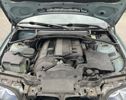Зелений БМВ 3 Серія, об'ємом двигуна 2.49 л та пробігом 255 тис. км за 9200 $, фото 3 на Automoto.ua
