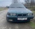 Зеленый БМВ 3 Серия, объемом двигателя 1.6 л и пробегом 320 тыс. км за 1211 $, фото 1 на Automoto.ua