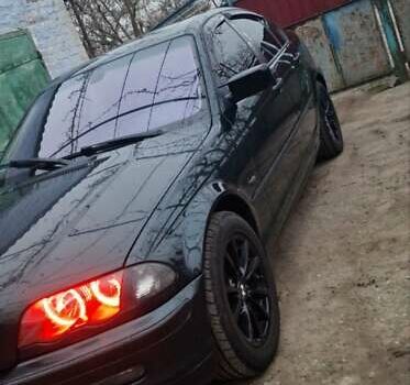 Зеленый БМВ 3 Серия, объемом двигателя 2 л и пробегом 246 тыс. км за 6700 $, фото 2 на Automoto.ua