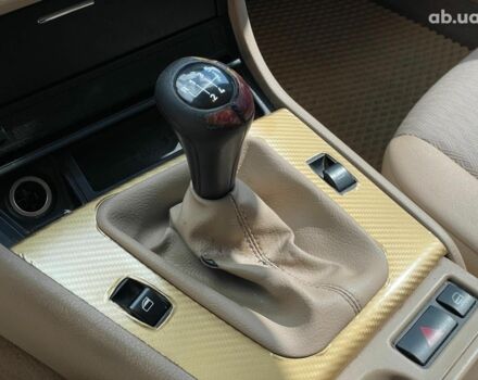 Зелений БМВ 3 Серія, об'ємом двигуна 2 л та пробігом 186 тис. км за 4990 $, фото 17 на Automoto.ua