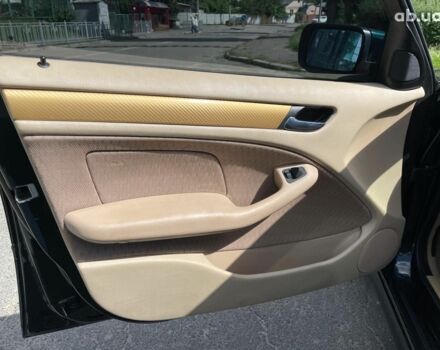 Зелений БМВ 3 Серія, об'ємом двигуна 2 л та пробігом 186 тис. км за 4990 $, фото 12 на Automoto.ua