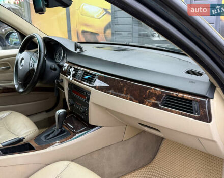 Зелений БМВ 3 Серія, об'ємом двигуна 2 л та пробігом 373 тис. км за 6700 $, фото 23 на Automoto.ua