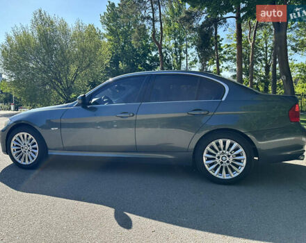 Зеленый БМВ 3 Серия, объемом двигателя 2 л и пробегом 299 тыс. км за 9200 $, фото 6 на Automoto.ua