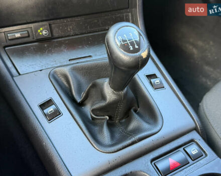 Зелений БМВ 3 Серія, об'ємом двигуна 1.8 л та пробігом 225 тис. км за 4999 $, фото 45 на Automoto.ua