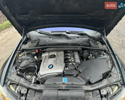 Зеленый БМВ 3 Серия, объемом двигателя 2.5 л и пробегом 260 тыс. км за 7700 $, фото 12 на Automoto.ua