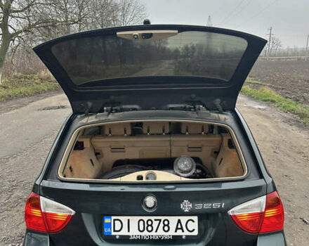 Зеленый БМВ 3 Серия, объемом двигателя 2.5 л и пробегом 260 тыс. км за 7700 $, фото 14 на Automoto.ua