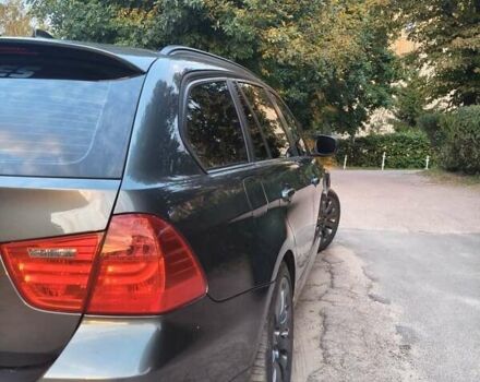 Зелений БМВ 3 Серія, об'ємом двигуна 2 л та пробігом 267 тис. км за 8000 $, фото 21 на Automoto.ua