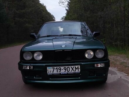БМВ 3 Серія 1986 у Славутиче на Automoto.ua Зелений БМВ 3 Серія, об'ємом двигуна 2 л та пробігом 450 тис. км за 1700 $, фото 1 на Automoto.ua