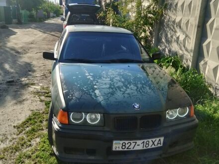 БМВ 3 Серия 1989 в Казатине на Automoto.ua Зеленый БМВ 3 Серия, объемом двигателя 2 л и пробегом 400 тыс. км за 1600 $, фото 1 на Automoto.ua
